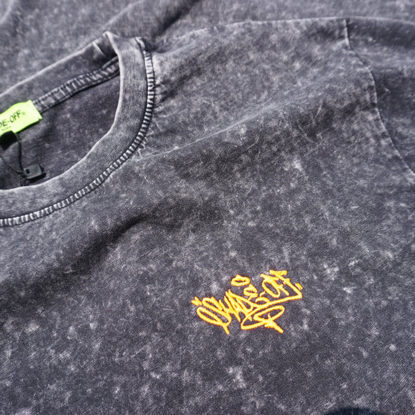 GRAFFITI LOGO T-SHIRT